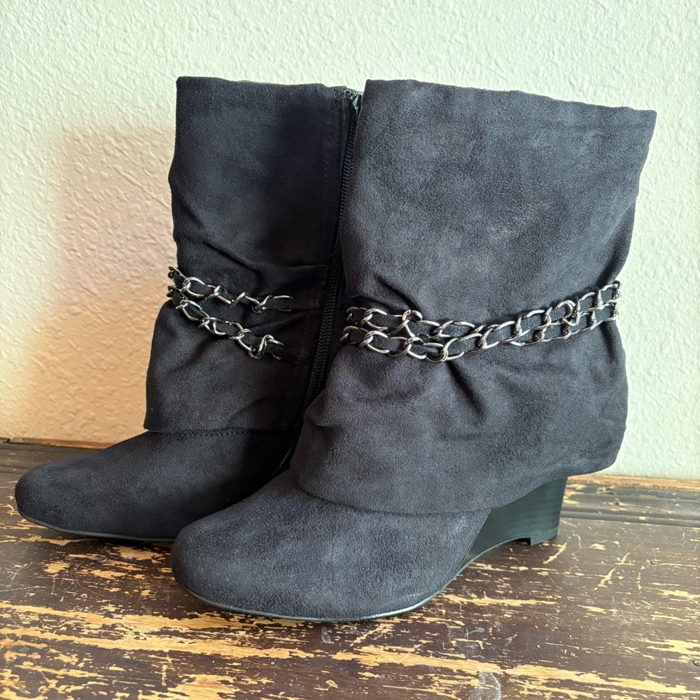 APT.9 Black Boots with Wedge Heel Size 7.5